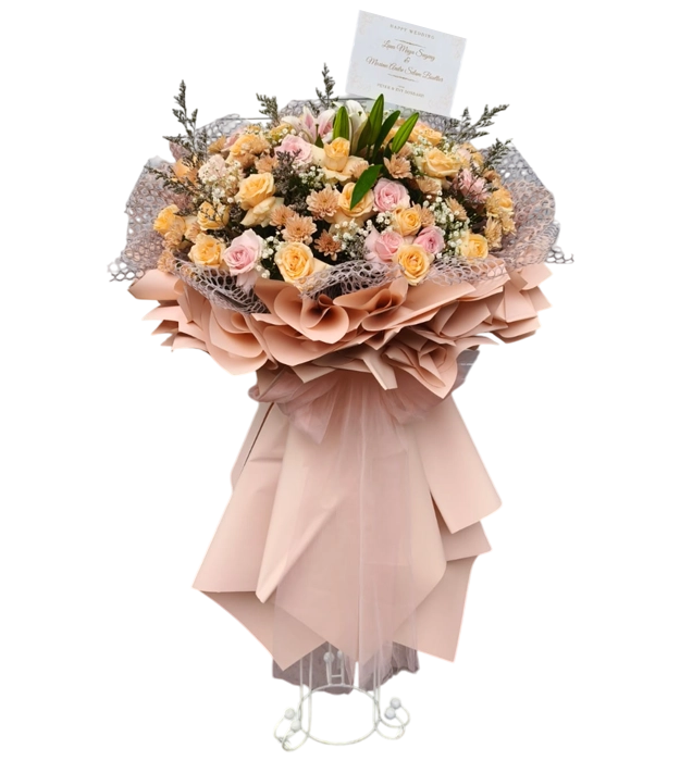 emma-standing-flower-bouquet-roses-lily-baby-breath-caspea-aster-athaya-florist