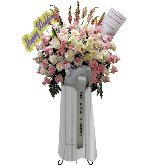 tanya-wedding-standing-flower-bouquet-roses-lily-baby-breath-snapdragon-athaya-florist
