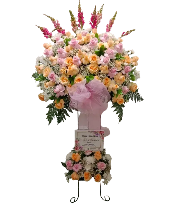 tia-congratulation-standing-flower-bouquet-peach-roses-soft-pink-baby-breath-chrysantemum-snapdragon-athaya-florist-bandung
